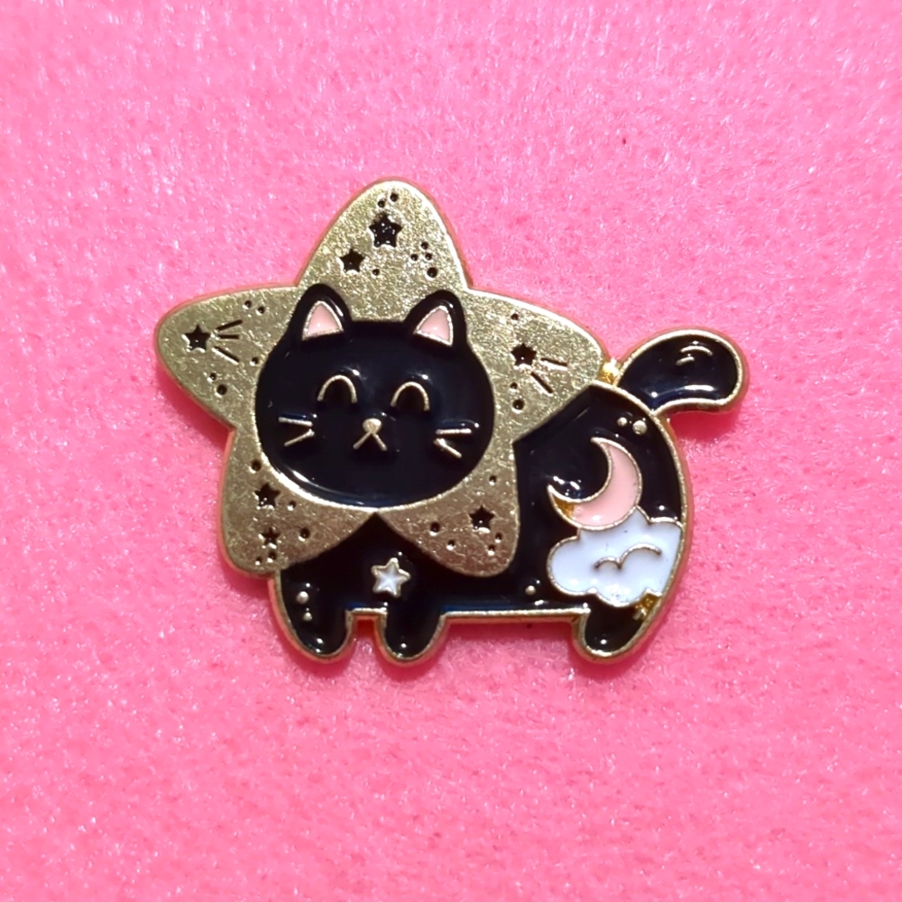 Star Kitty Pin